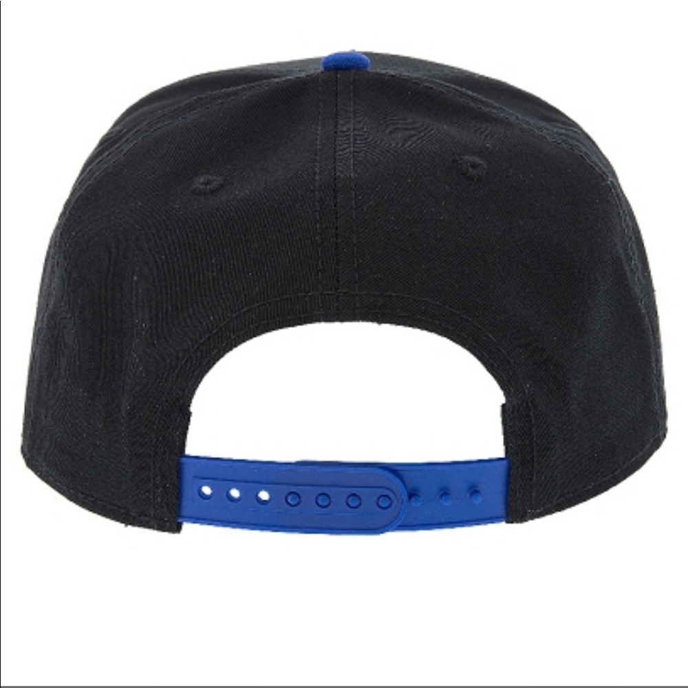 Walt Disney Mickey Mouse cap 🐭 🧢 - Picture 2 of 5